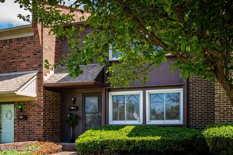 2987 Six Mile Ln, Louisville, KY 40220