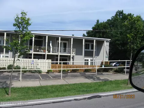 1935 Gardiner Ln #H 127, Louisville, KY 40205