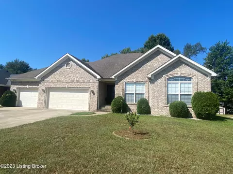 8305 Grandel Forest Way, Louisville, KY 40258