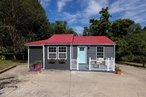 1181 W Vine St, Radcliff, KY 40160