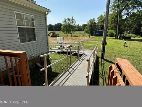 7397 Ky-477, Webster, KY 40176 photo 4
