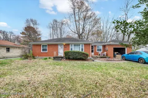 7405 S Watterson Trl, Louisville, KY 40291