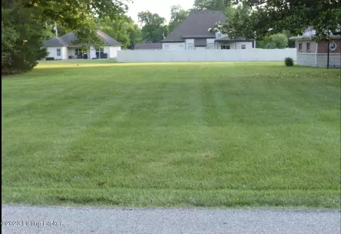6504 Duroc Ave, Prospect, KY 40059