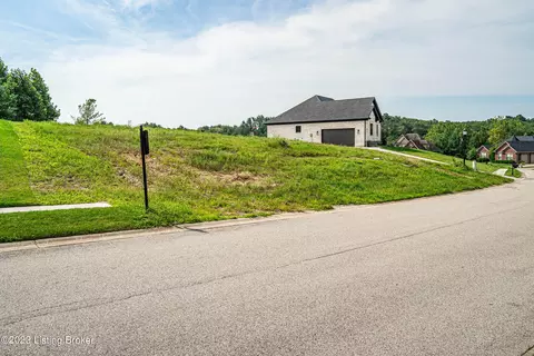 3628 Woodland Lakes Dr, Floyds Knobs, IN 47119 photo 4