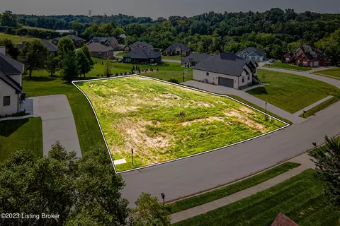 3628 Woodland Lakes Dr, Floyds Knobs, IN 47119 photo 6