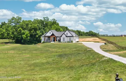 932 Scott Station Rd, Shelbyville, KY 40065