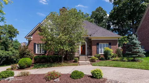 6903 Bridgepointe Blvd, Prospect, KY 40059