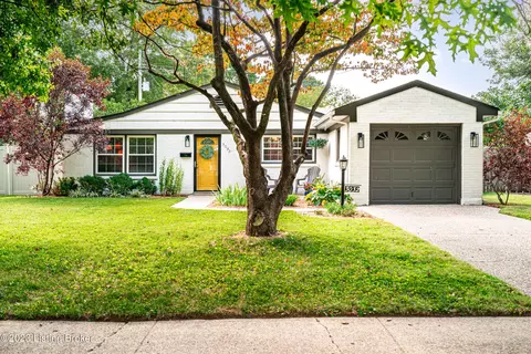 3032 Nepperhan Rd, Louisville, KY 40220