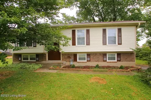 144 Colt Ln, Shepherdsville, KY 40165