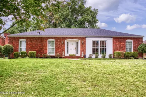10711 Sunderland Rd, Louisville, KY 40243