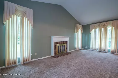 357 Avery Loop, Bardstown, KY 40004 photo 4
