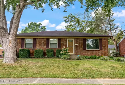 11704 Mondamon Dr, Louisville, KY 40272