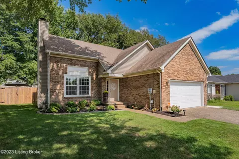 4315 Arwine Ct, Louisville, KY 40245