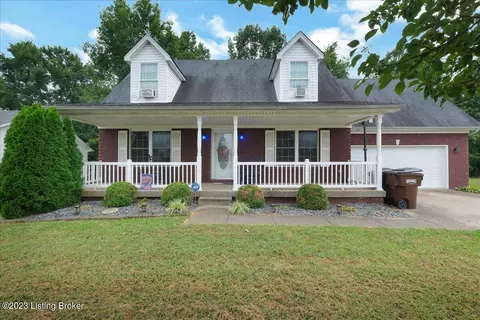 525 John Austin Ln, Mount Washington, KY 40047