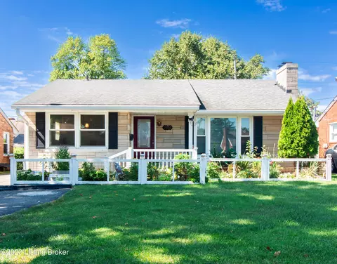 3530 Wexford Dr, Louisville, KY 40218