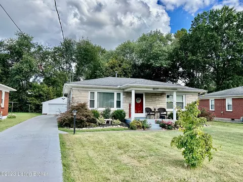 8517 Chase Rd, Louisville, KY 40258