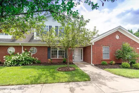 7718 Turtle Run Ct, Prospect, KY 40059