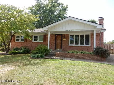 11918 Poplarwood Dr, Louisville, KY 40272