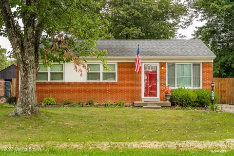 543 Blossom Rd, Louisville, KY 40229