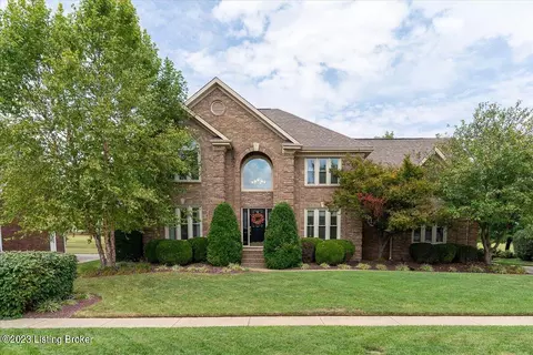 10219 Glenmary Farm Dr, Louisville, KY 40291