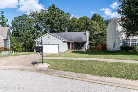 1705 Cypress Ct, La Grange, KY 40031