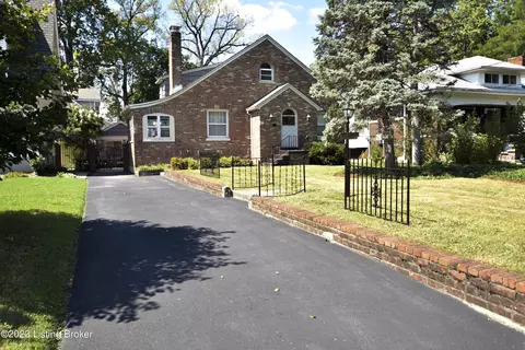 4538 S 6th St, Louisville, KY 40214