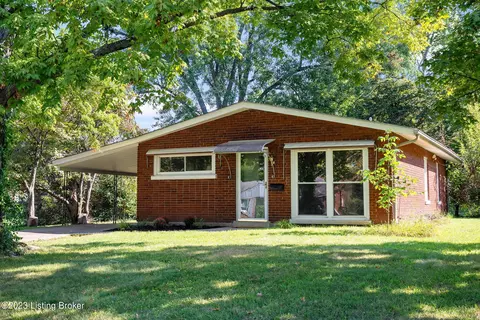 2101 Japonica Way, Louisville, KY 40242