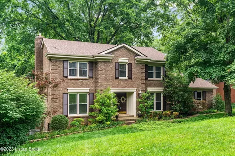 4404 Deepwood Dr, Louisville, KY 40241
