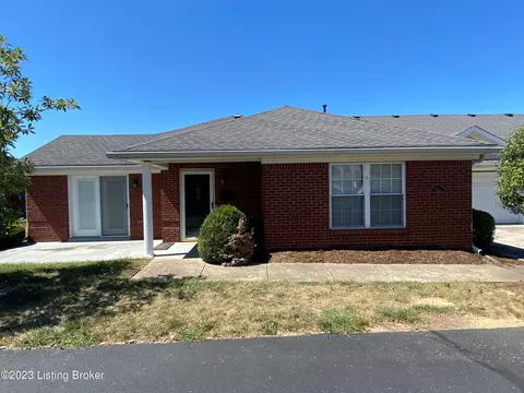 7514 Autumn Pointe Dr, Louisville, KY 40214