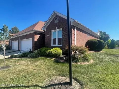 8300 Dravo Cir, Louisville, KY 40220