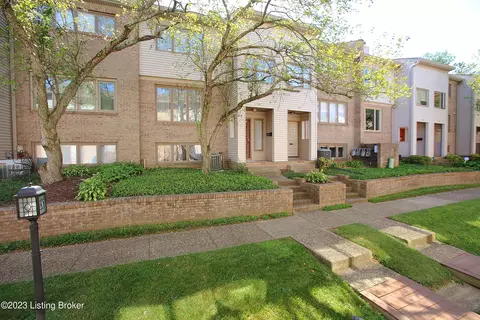 4121 Browns Ln #B11, Louisville, KY 40220