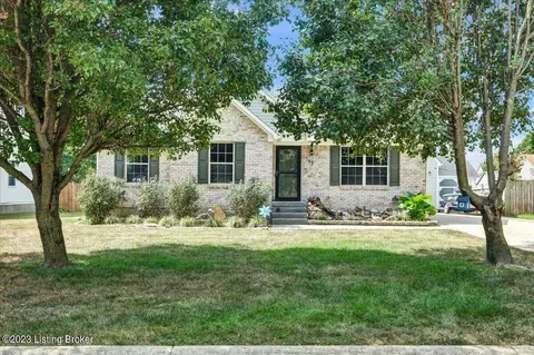165 Stellar Dr, Shepherdsville, KY 40165