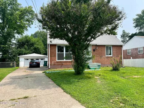 5103 Regent Way, Louisville, KY 40218