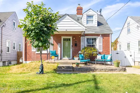 4910 S 1st St, Louisville, KY 40214