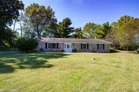 1165 Gaines Rd, Brandenburg, KY 40108