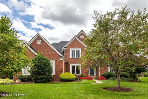 3016 Hilltop Ct, Prospect, KY 40059