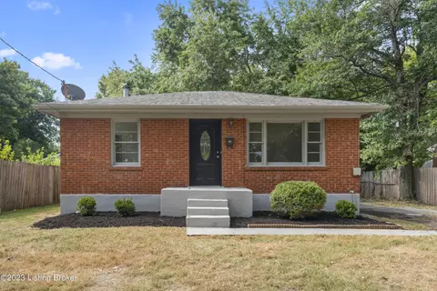 3210 Bridwell Dr, Louisville, KY 40216