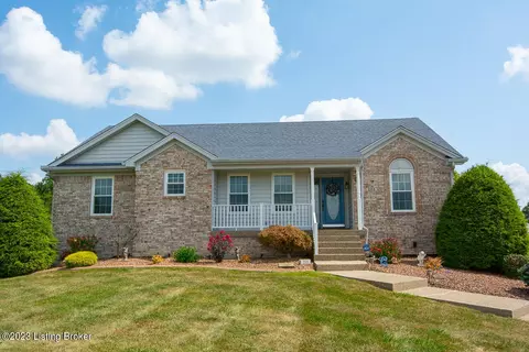 288 Beechwood Ave, Shepherdsville, KY 40165