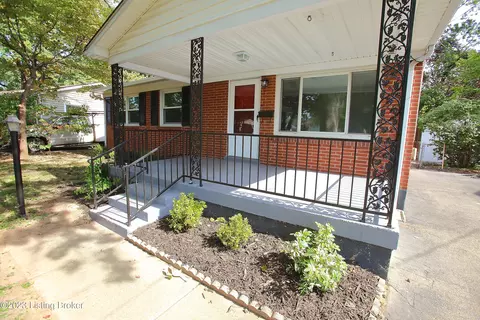 4421 Campobello St, Louisville, KY 40213