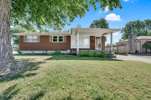 7803 Columbine Dr, Louisville, KY 40258