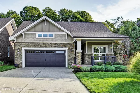 5119 Rock Water Dr, Louisville, KY 40241