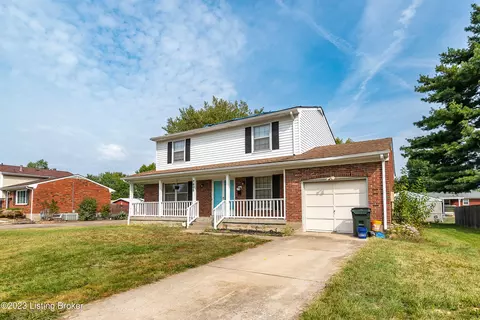 7905 Bala Ct, Louisville, KY 40291
