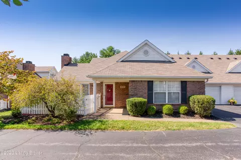 8305 Bellis Way, Louisville, KY 40242