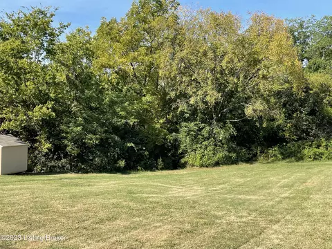 408 Gilliland Rd, Louisville, KY 40245