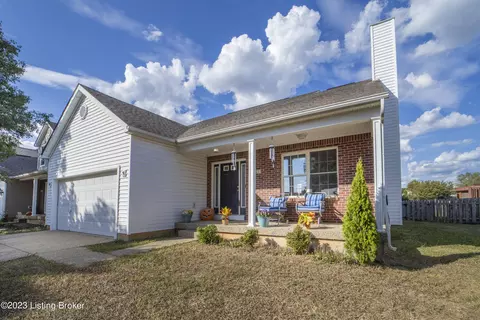 5123 Arbor Oak Ct, Louisville, KY 40229