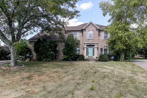 10009 Hydrangea Way, Louisville, KY 40241