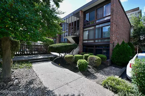 1040 Cherokee Rd #A1, Louisville, KY 40204