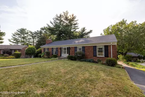 912 Wicksbury Pl, Louisville, KY 40207