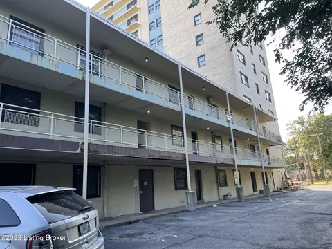 3320 Bardstown Rd #113, Louisville, KY 40218