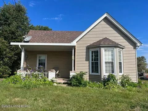412 Elm St, Eminence, KY 40019
